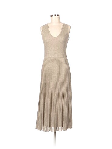Massimo Dutti Uzun Elbise %70 İndirimli.