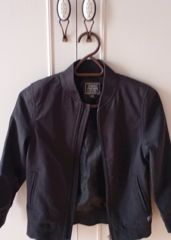 Erkek Çocuk Mavi Fermuarlı Yelek ve siyah ceket - Görsel 2