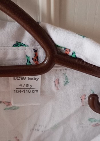 2 adet Beyaz  Kısa Kollu Gömlek ve siyah pantolon - Görsel 6