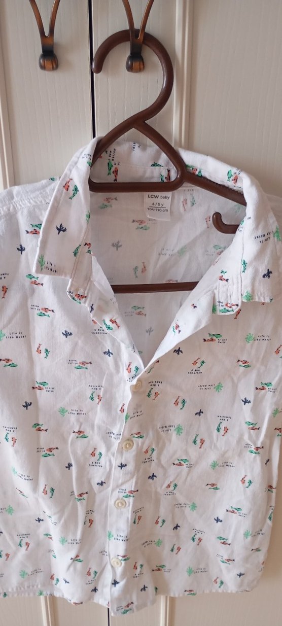 2 adet Beyaz  Kısa Kollu Gömlek ve siyah pantolon - Görsel 5