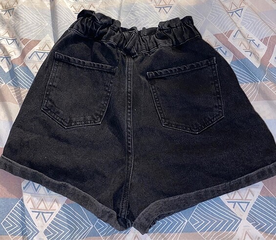 Beli büzgülü kısa şort - Görsel 2