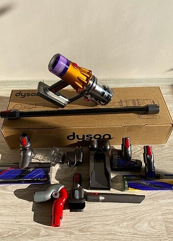 Dyson V12 Absolute 