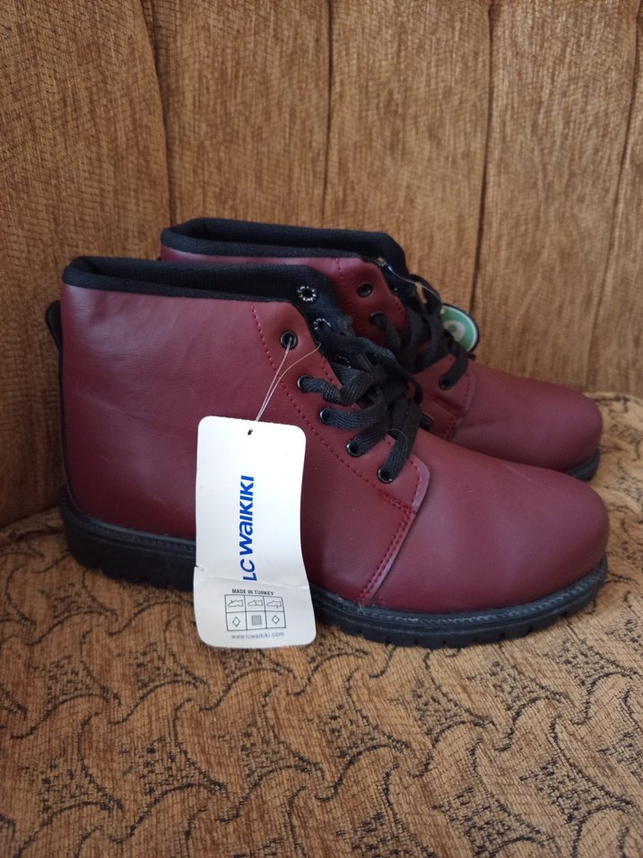 Bordo Erkek Bot, Kemer Detaylı, Vintage Stil - Görsel 4