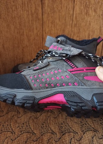 Kız Çocukları İçin Kayışlı Spor Bot - Görsel 2