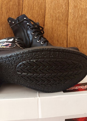 Siyah Nakışlı Deri Biker Botlar - Görsel 2