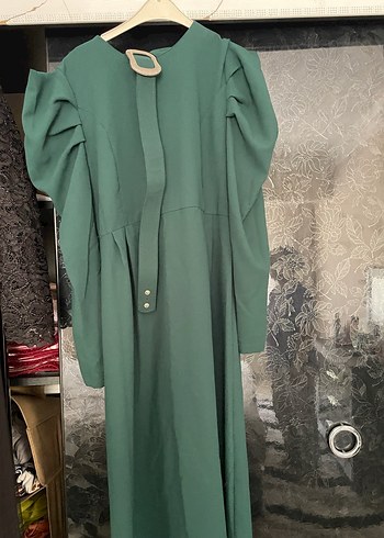 40 Beden Uzun Yeşil Kadın Elbise