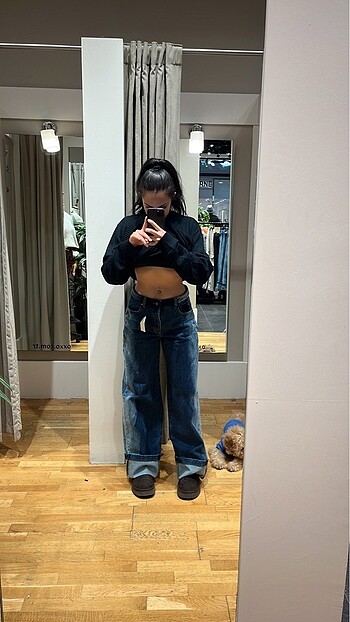 Kadife Detaylı Straight-Fit Denim Pantolon