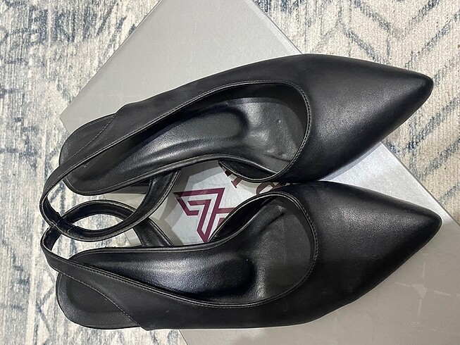 Zara Topuklu ayakkabi