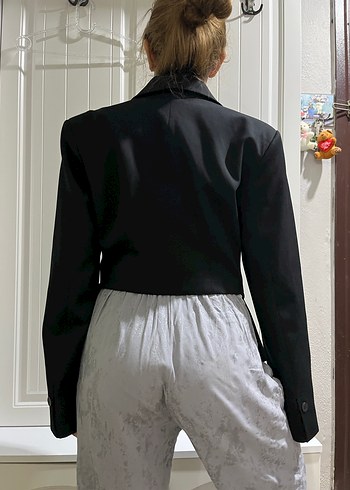 Düğmeli Siyah Kadın Crop Blazer Ceket - Görsel 5