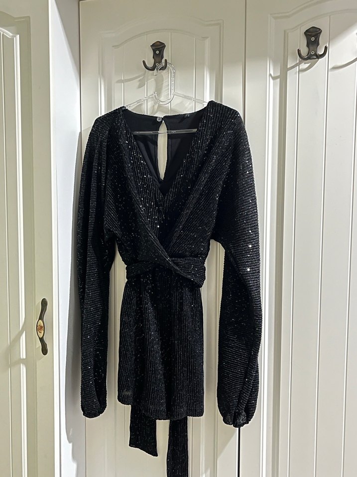 Uzun Kollu Siyah Mini Payet Abiye Elbise - Görsel 2