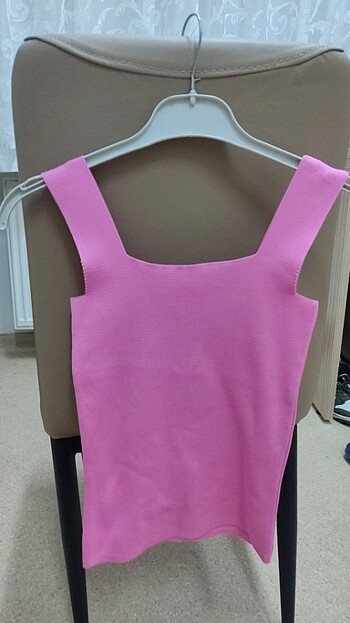 Pembe Üst