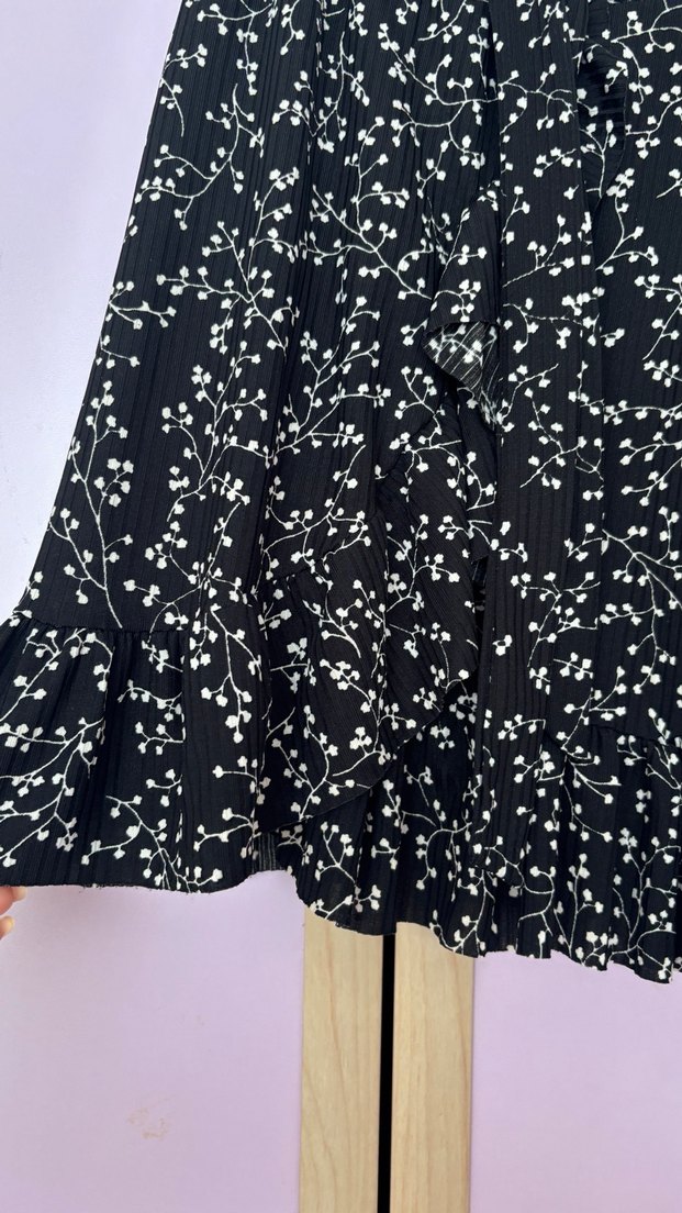 Siyah Desenli Mini Etek - Görsel 3