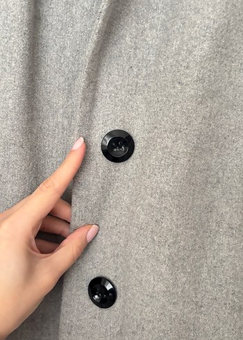 Gri Midi Kadın Düğmeli Kaban - Görsel 3