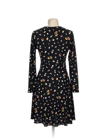 l Beden PreLoved Kısa Elbise %70 İndirimli.