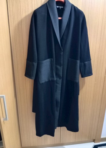 Siyah Uzun Kollu Düğmeli kap - Görsel 4