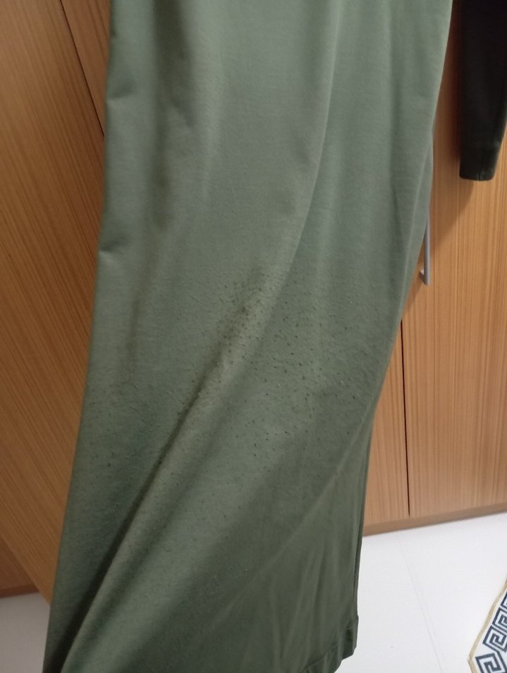 Uzun Kollu Koyu Yeşil Kadın Spor ferace - Görsel 5