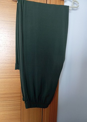 Yeşil Uzun taşlı Kollu üçlü takım - Görsel 6