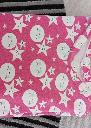 Kız Çocuk Pembe Desenli Pijama Üstü - Görsel 3