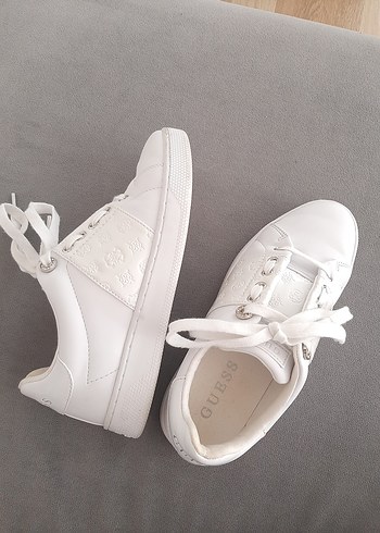 36 Beden Guess orjinal