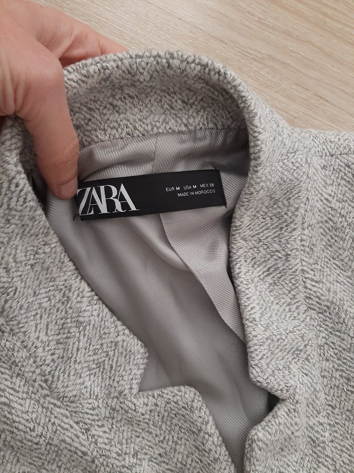 Gri Düğmeli Kadın Kaban - Görsel 2