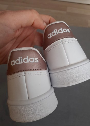 Adidas 35