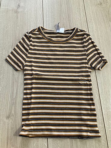 h&m cizgili ust