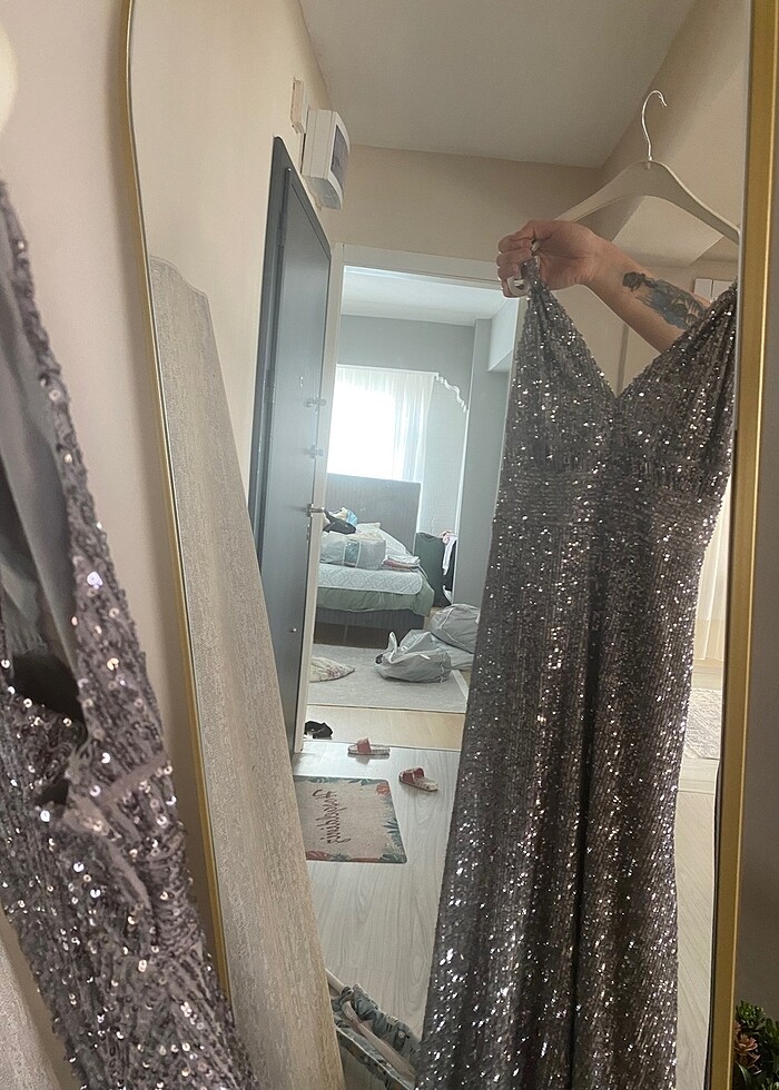 Payetli gri abiye - Görsel 4