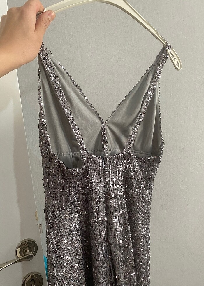 Payetli gri abiye - Görsel 3