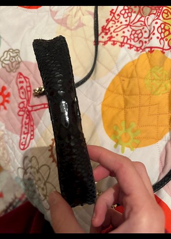 Michael kors Siyah Yılan Derisi Desenli Kadın Deri Çanta - Görsel 4