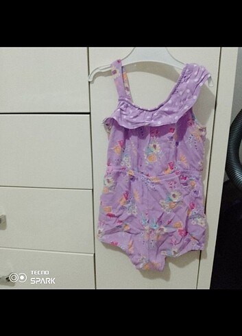 1,5 Yaş Beden 3 adet takım 400 ?