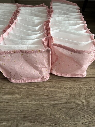 Diğer Morbebe Bebek Raf Düzenleyici + Düzenleyici kutular + alt değişt
