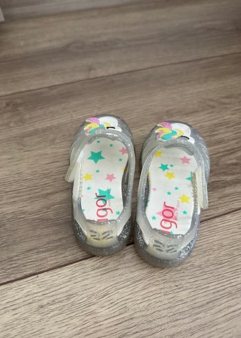 İgor Kız Çocuk Gri Unicorn Figürlü Kaydırmaz Sandalet - Görsel 2