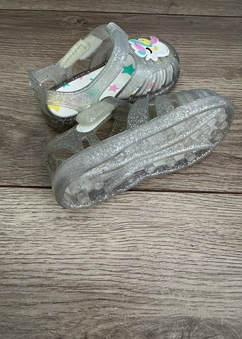 İgor Kız Çocuk Gri Unicorn Figürlü Kaydırmaz Sandalet - Görsel 3