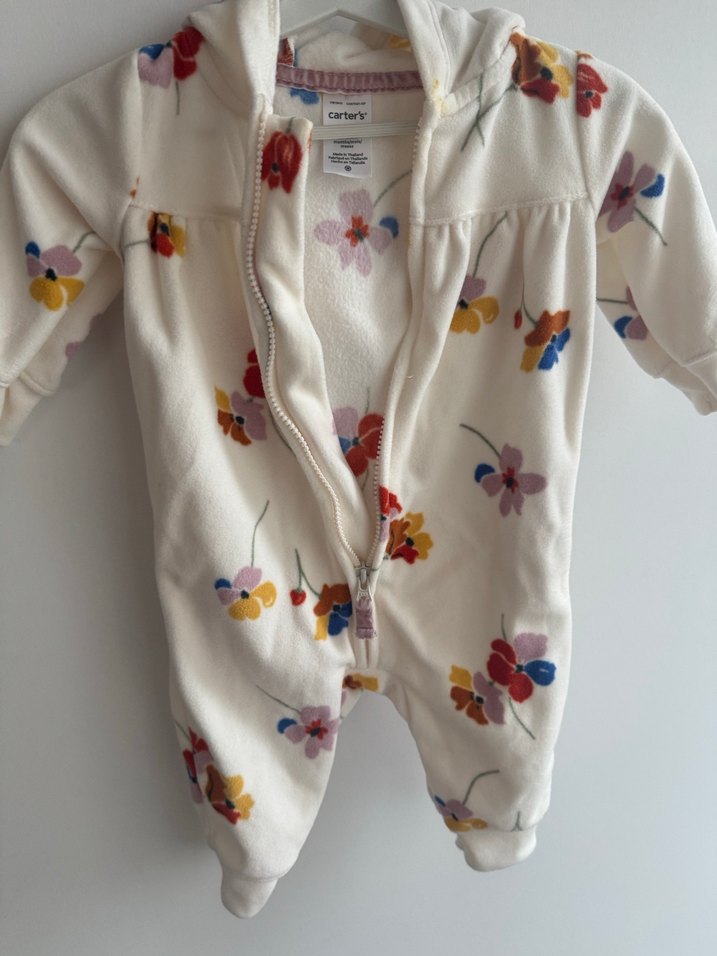 Carters Çiçek Desenli Beyaz Fermuarlı Kız Bebek Tulumu - Görsel 5