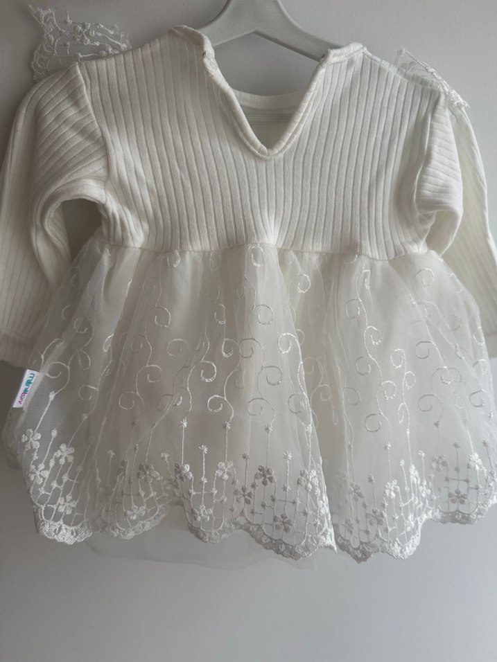 Kız Çocuk Beyaz Nakışlı Fırfırlı Elbise - Görsel 2