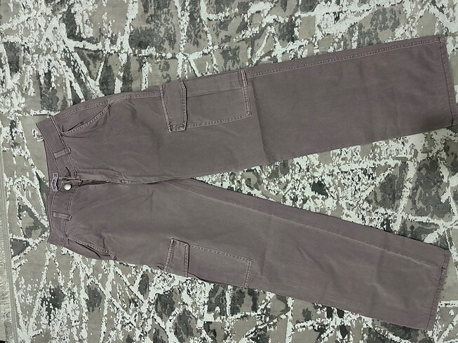 Pull and Bear Pull and bear kargo pantolon