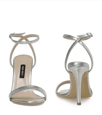 38 Beden Nine west gümüş topuklu ayakkabı ????