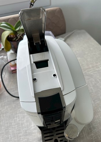 Beyaz ve Gri Kahve Makinesi - Görsel 6