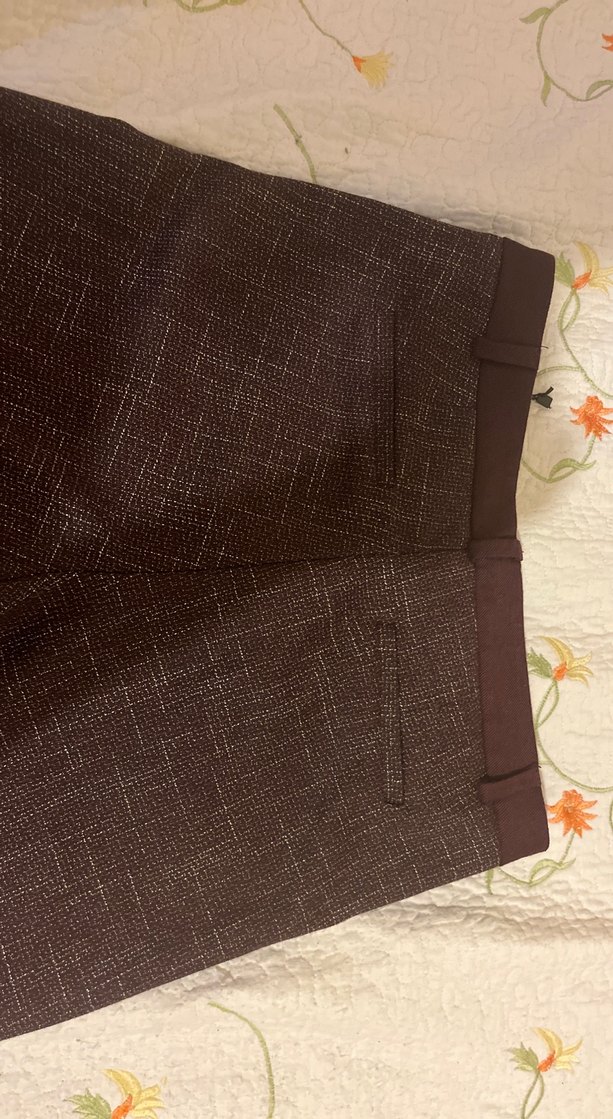 Koyu mor desenli Piliseli Kadın Kumaş Pantolon - Görsel 3