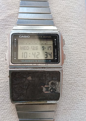 Casio Gri Casio Data Bank Erkek Saat