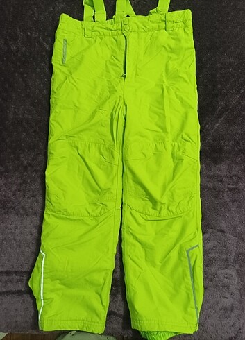 10 Yaş Beden yeşil Renk 10-11 yaş kayak pantolonu