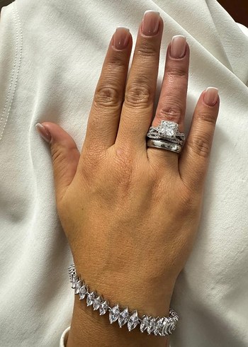 Yıldız Detaylı Altın Rengi Kadın El Zinciri - Görsel 5