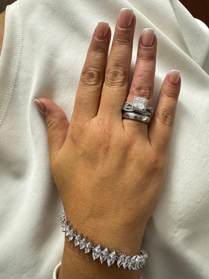 Yıldız Detaylı Altın Rengi Kadın El Zinciri - Görsel 5