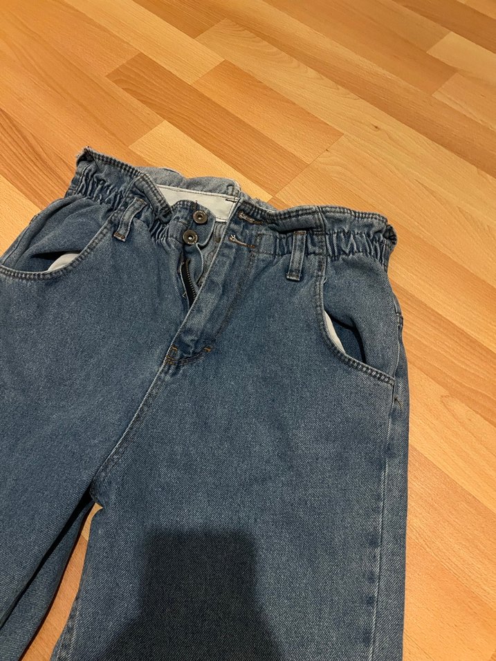 Kadın Gri Denim Kemerli Bol Kesim Pantolon - Görsel 2