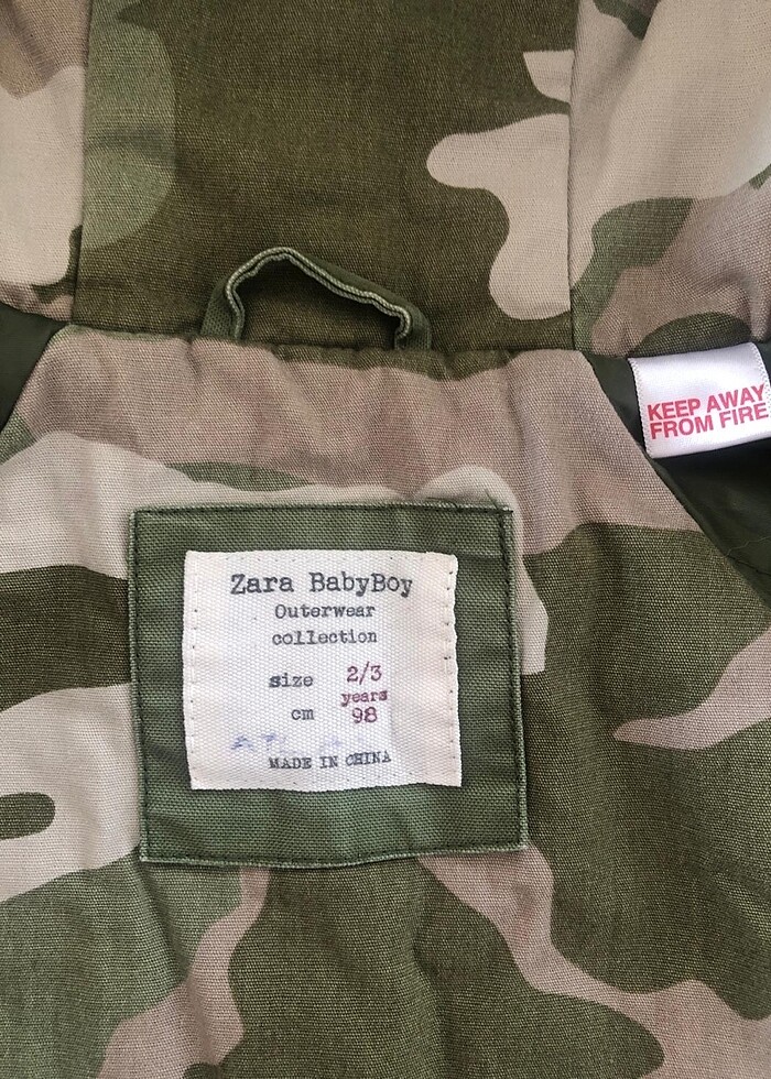 Zara 2-3 Yaş Kapşönlü Mevsimlik Kaban - Görsel 2