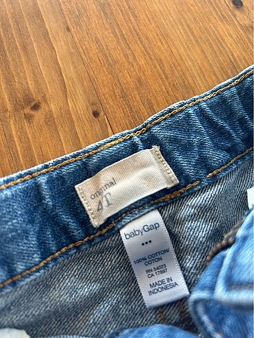 Gap GAP orijinal 4 yaş çocuk kot pantolonu
