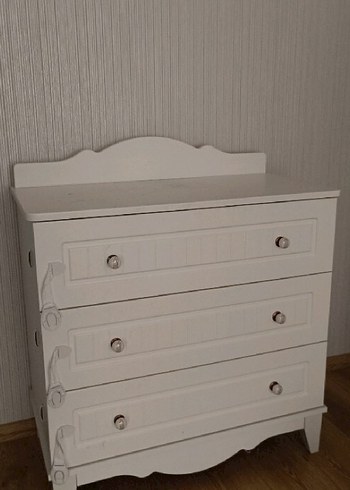 Ikea Madrenino Şifonyer ve gardolap