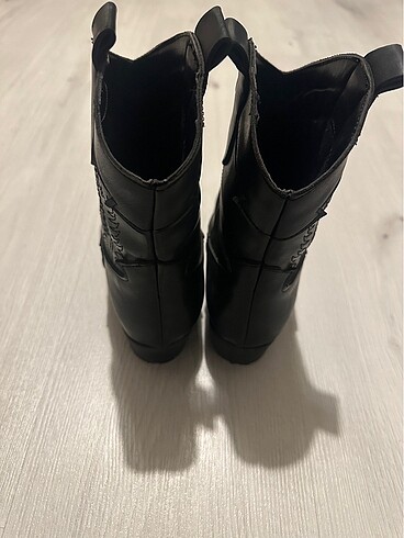 37 Beden Desenlı kovboy botu