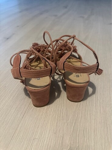 36 Beden İpli sarmal sandalet
