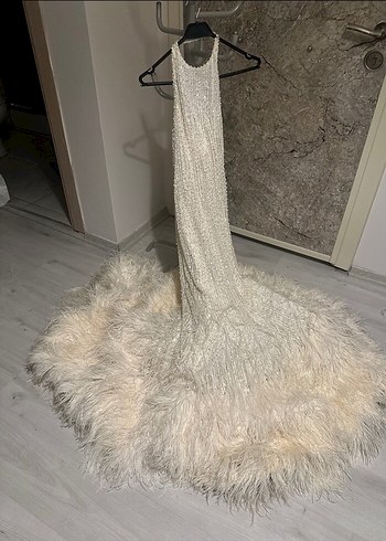 Boncuk İşlemeli Beyaz Uzun Abiye Elbise - Görsel 4